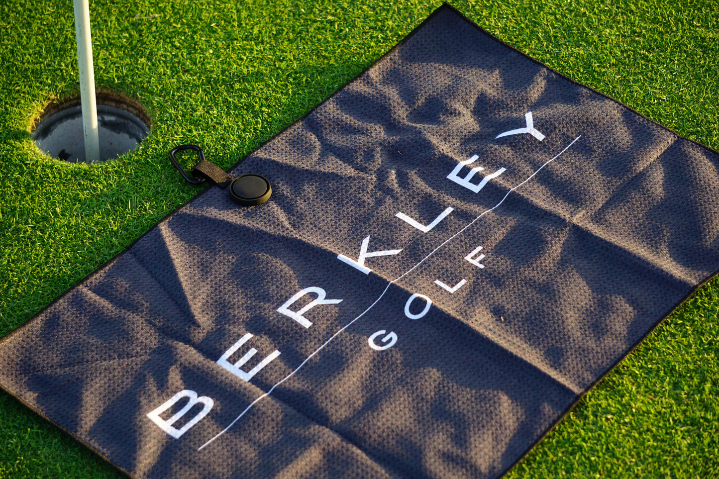 Berkley Golf - Microfibre Golf Towel - Berkley 'B' Design