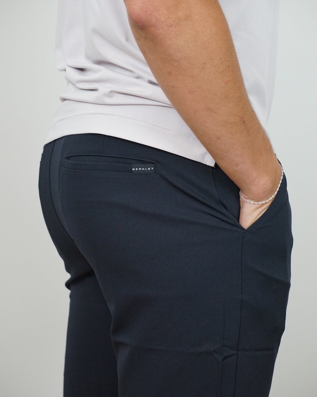 Berkley Golf - Classic-Fit Tech Shorts - Midnight Navy "9